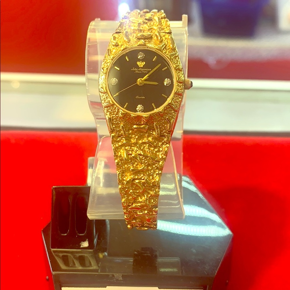 Women watch